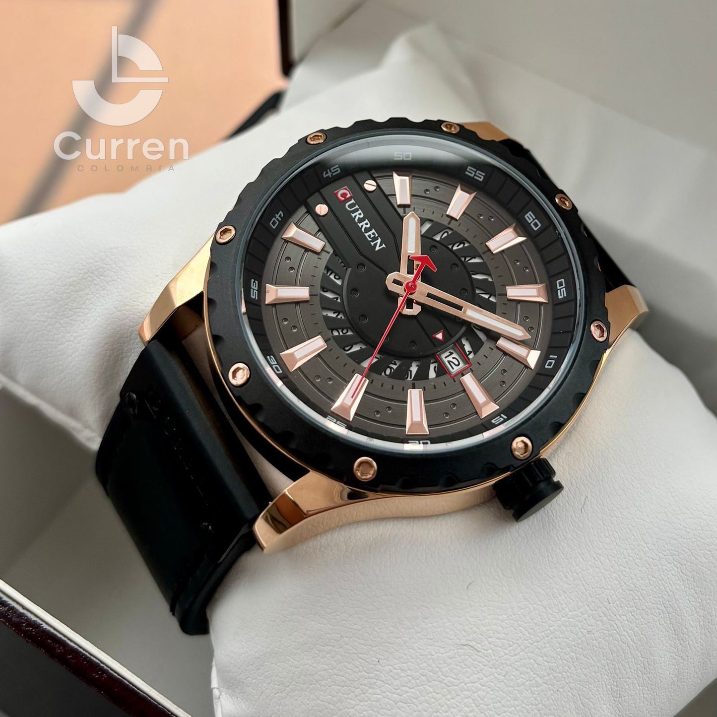 Reloj de Hombre Curren 8374 + Esfero Curren+ Bolsa de Regalo