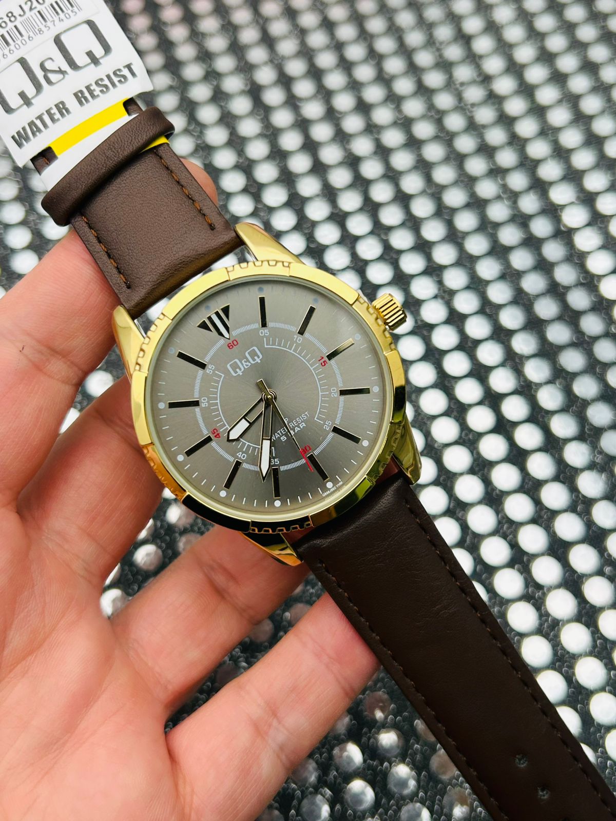 Reloj Q&Q Pulso en Cuero para Hombre