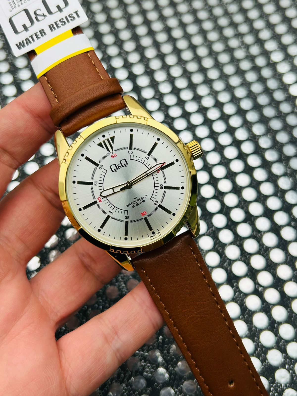 Reloj Q&Q Pulso en Cuero para Hombre