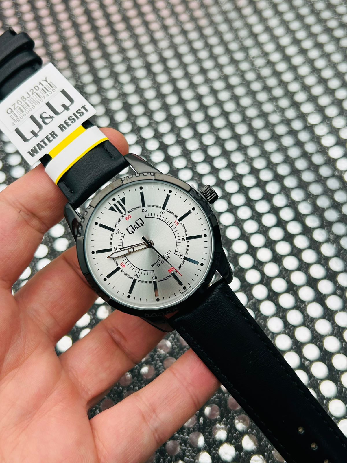 Reloj Q&Q Pulso en Cuero para Hombre