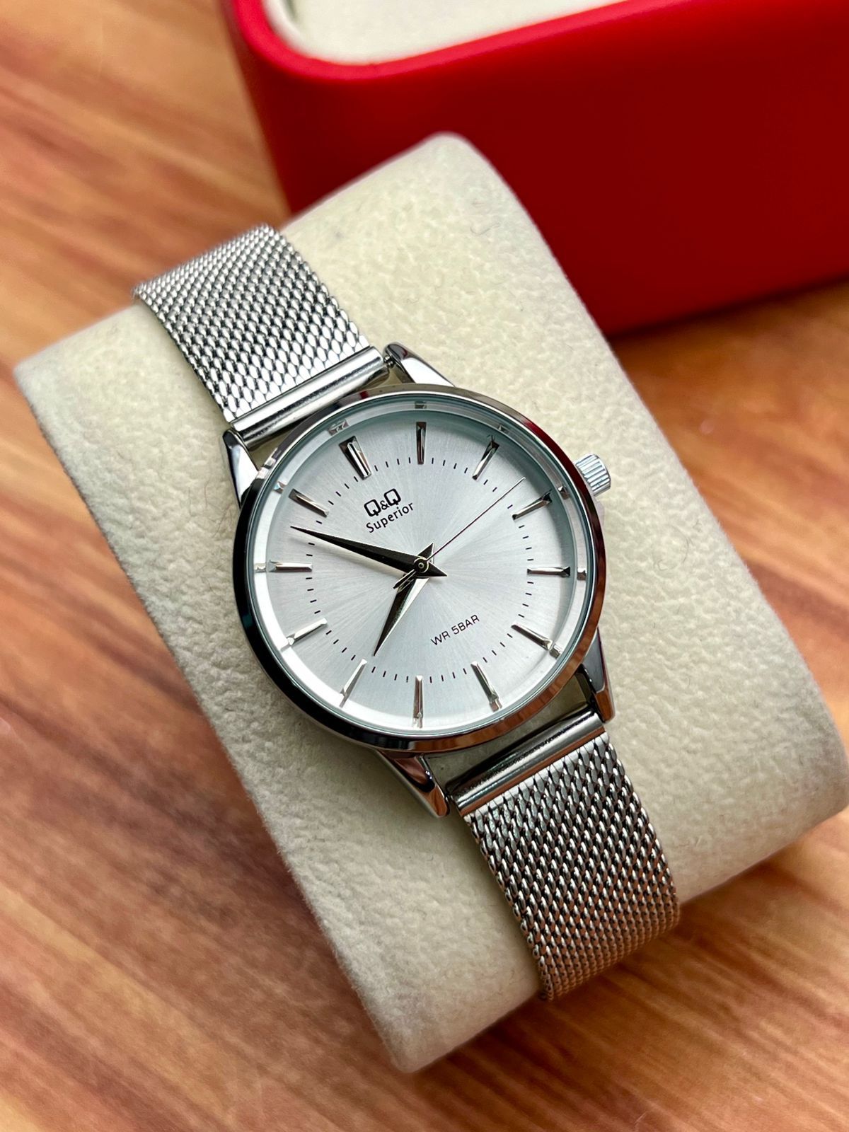 Reloj Q&Q para dama
