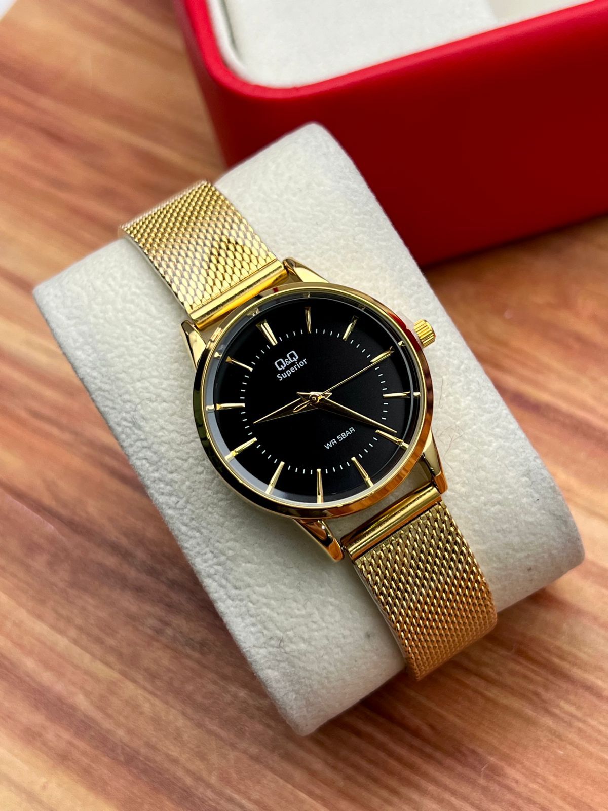 Reloj Q&Q para dama