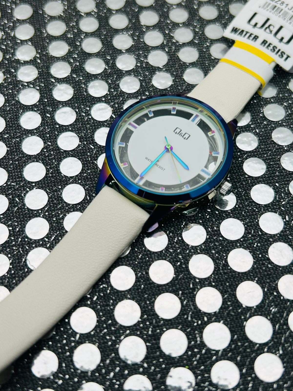 Reloj Q&Q Pulso en Cuero Dama