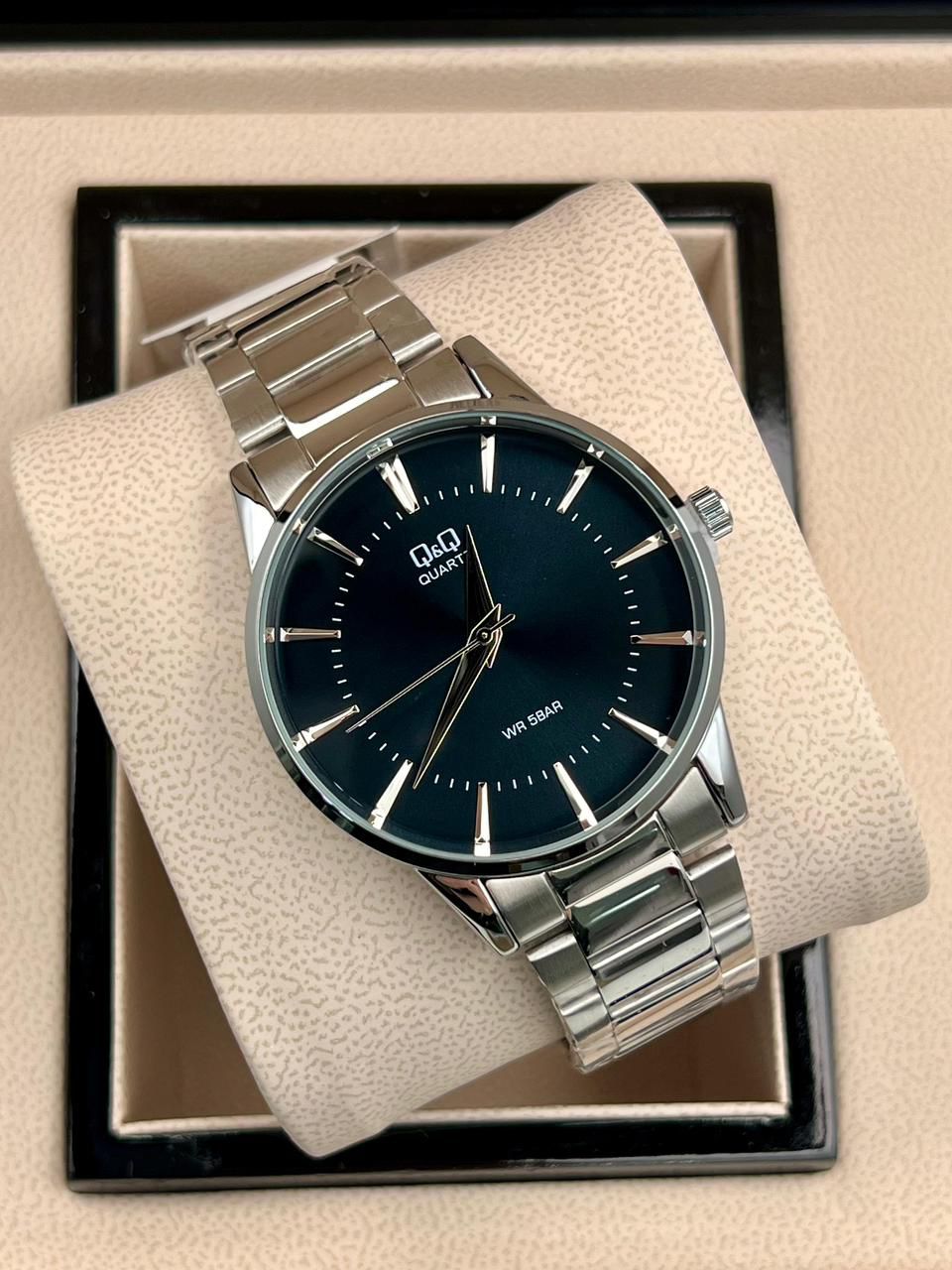 Reloj Q&Q para caballero