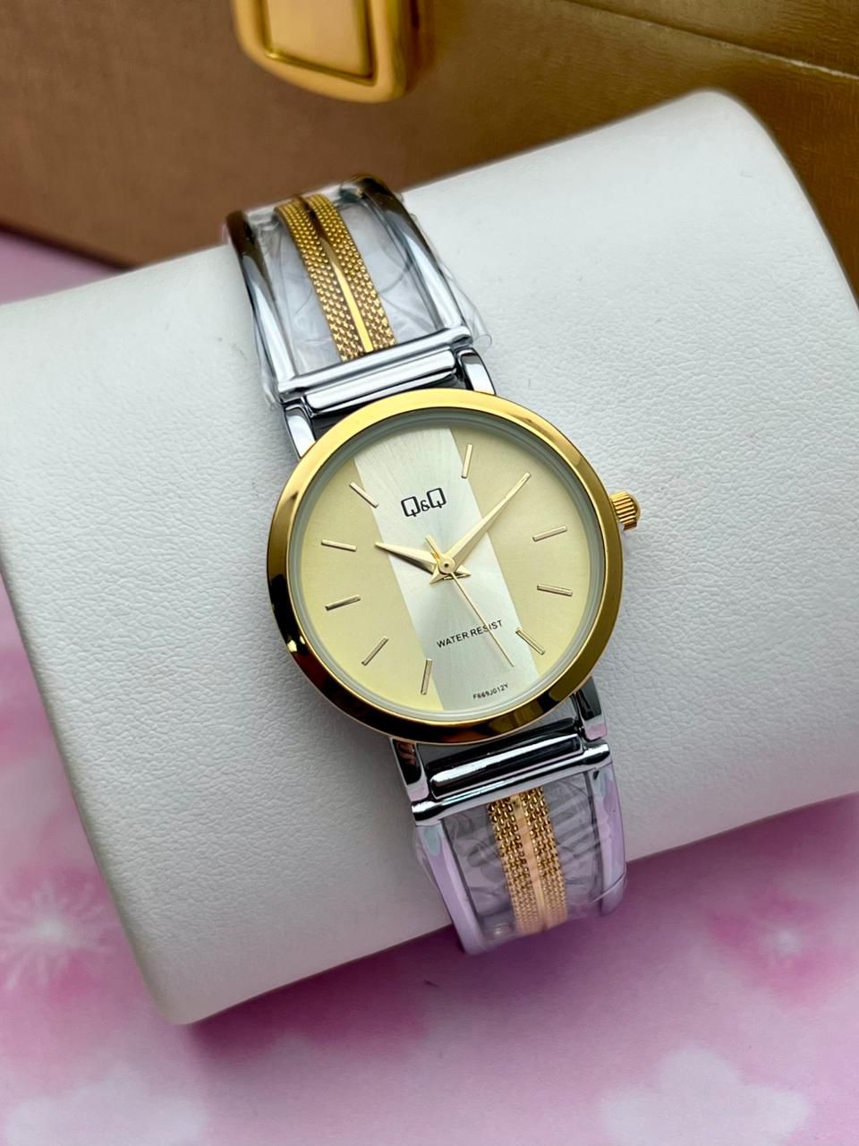Reloj Q&Q para Dama