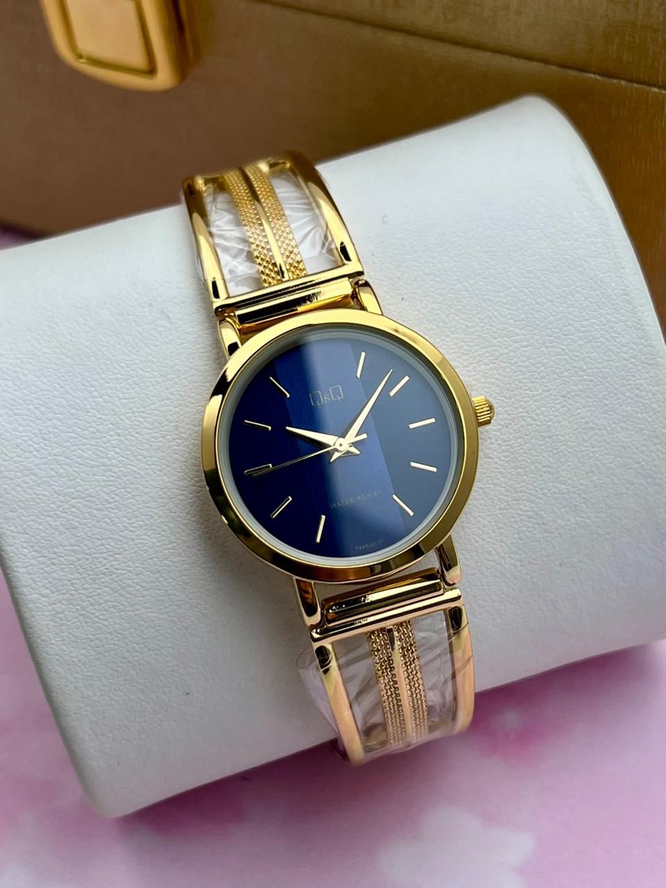 Reloj Q&Q para Dama