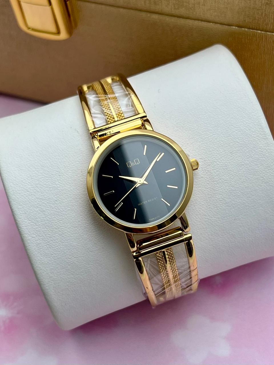 Reloj Q&Q para Dama