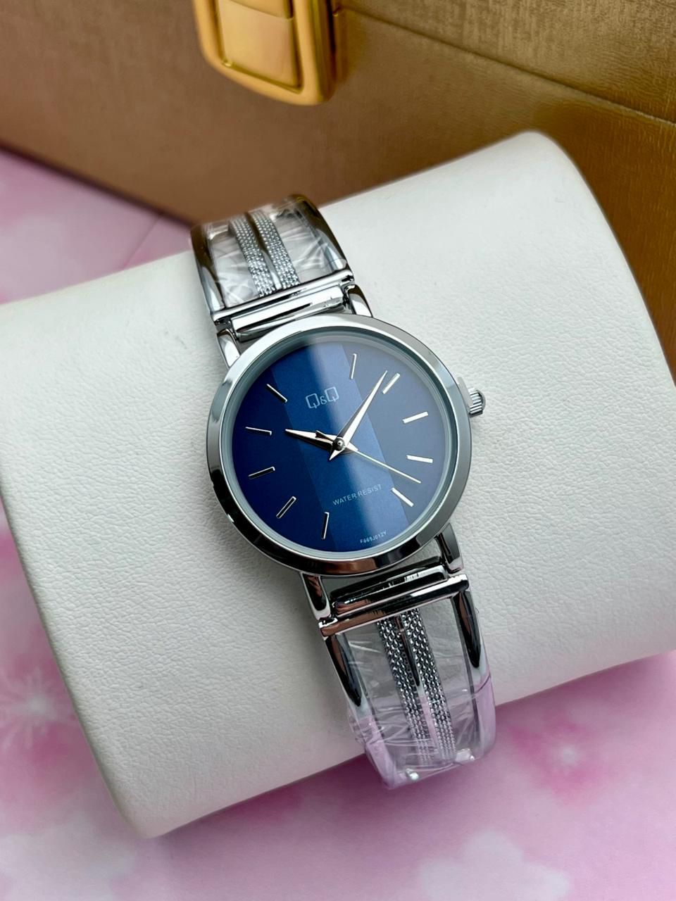 Reloj Q&Q para Dama