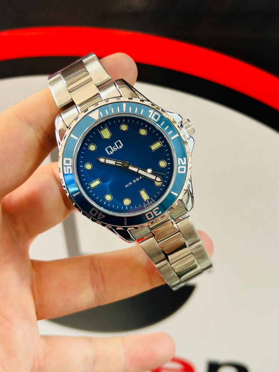 Reloj Q&Q para hombre QZ82J201Y