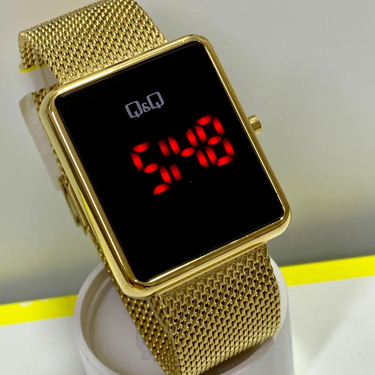 Reloj Q&Q para Caballero M201J004Y