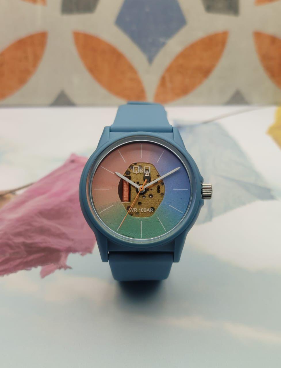 Reloj para dama Q&Q V39A-515VY