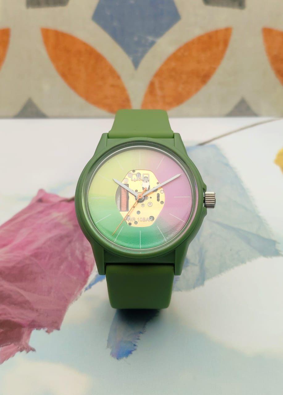 Reloj para dama Q&Q V39A-515VY