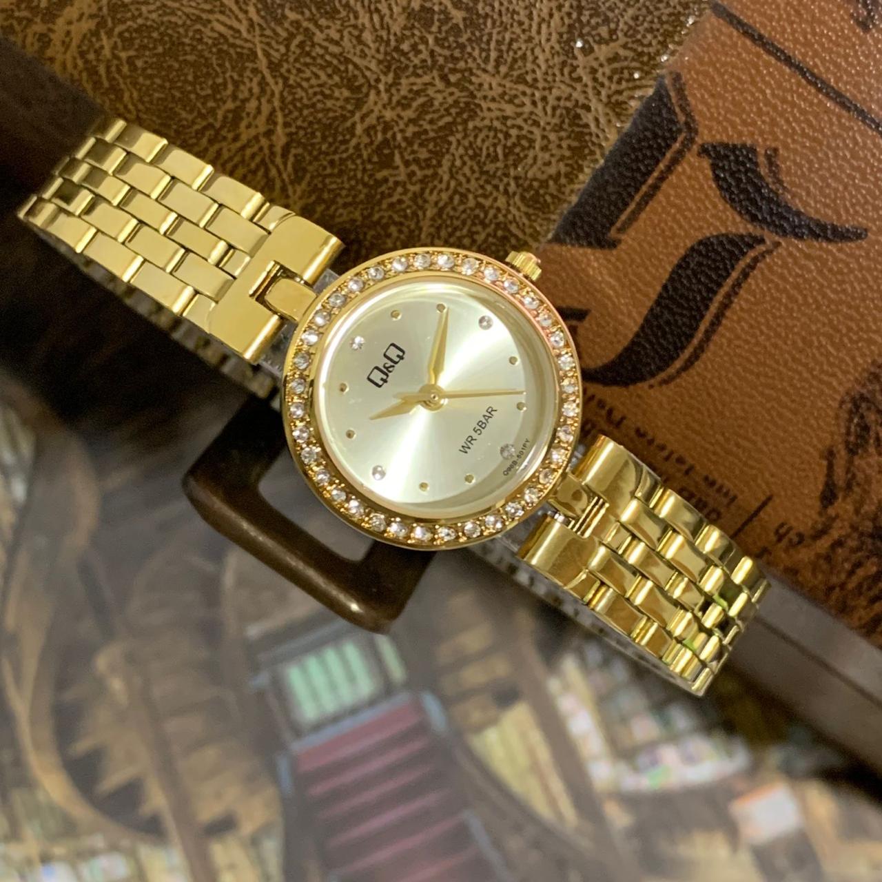 Reloj de dama Q&Q Q96B