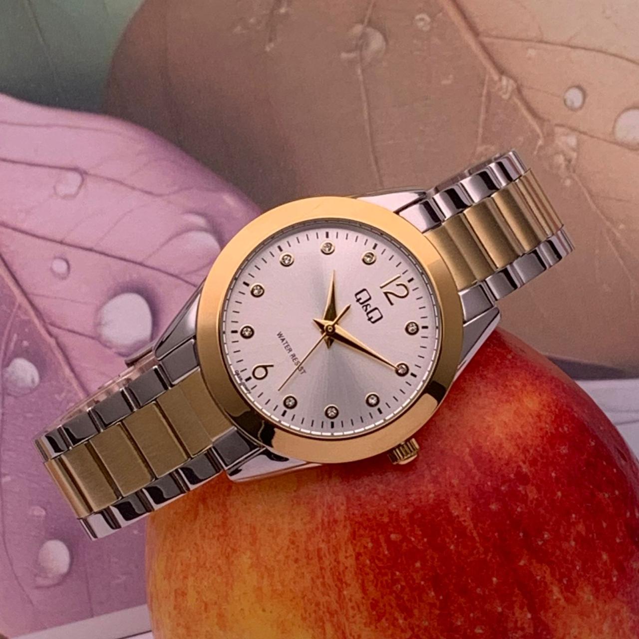 Reloj para dama Q&Q Q82BD