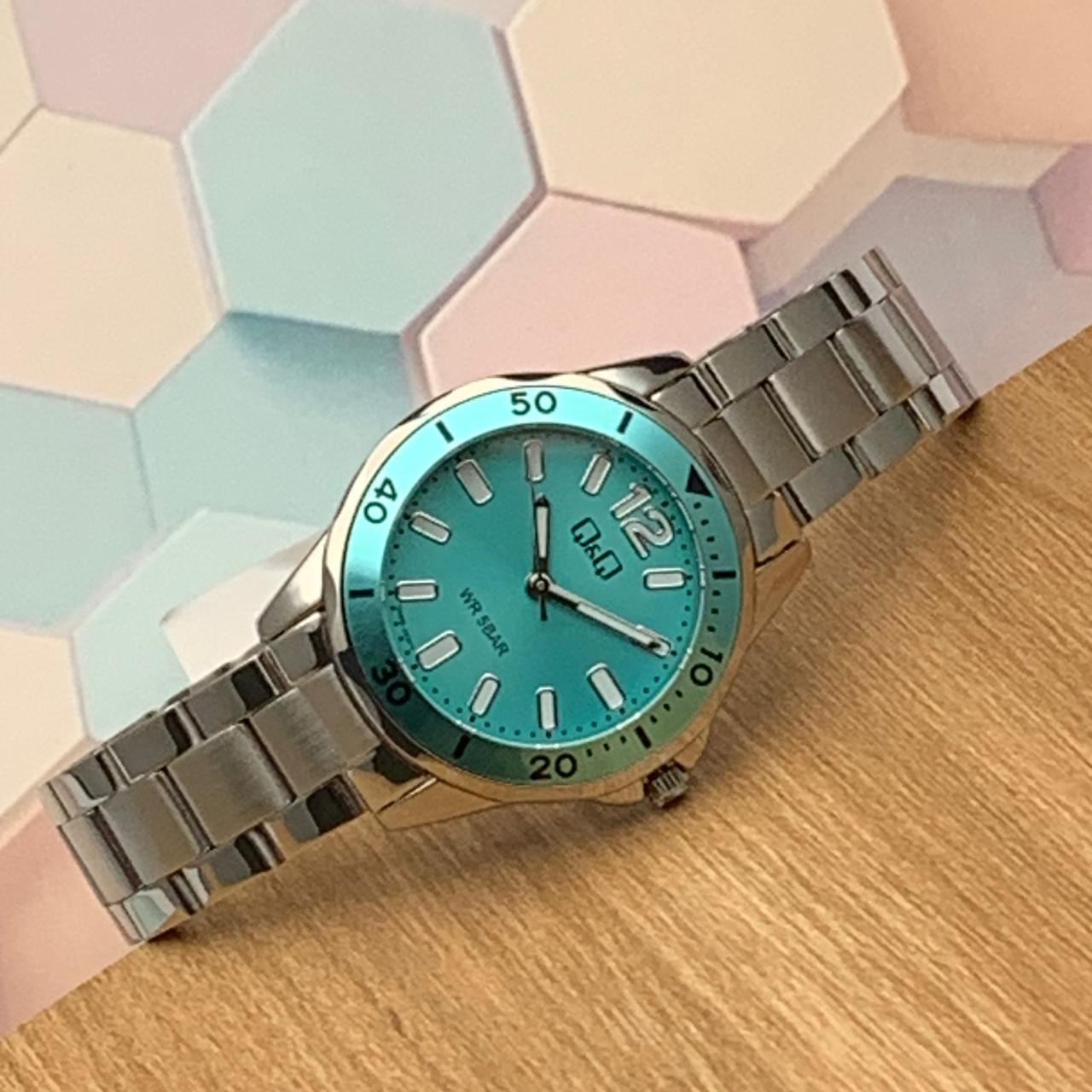 Reloj Q&Q para dama Q88B