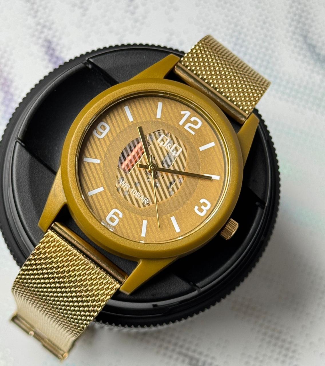 Reloj para caballero Q&Q V-08AP