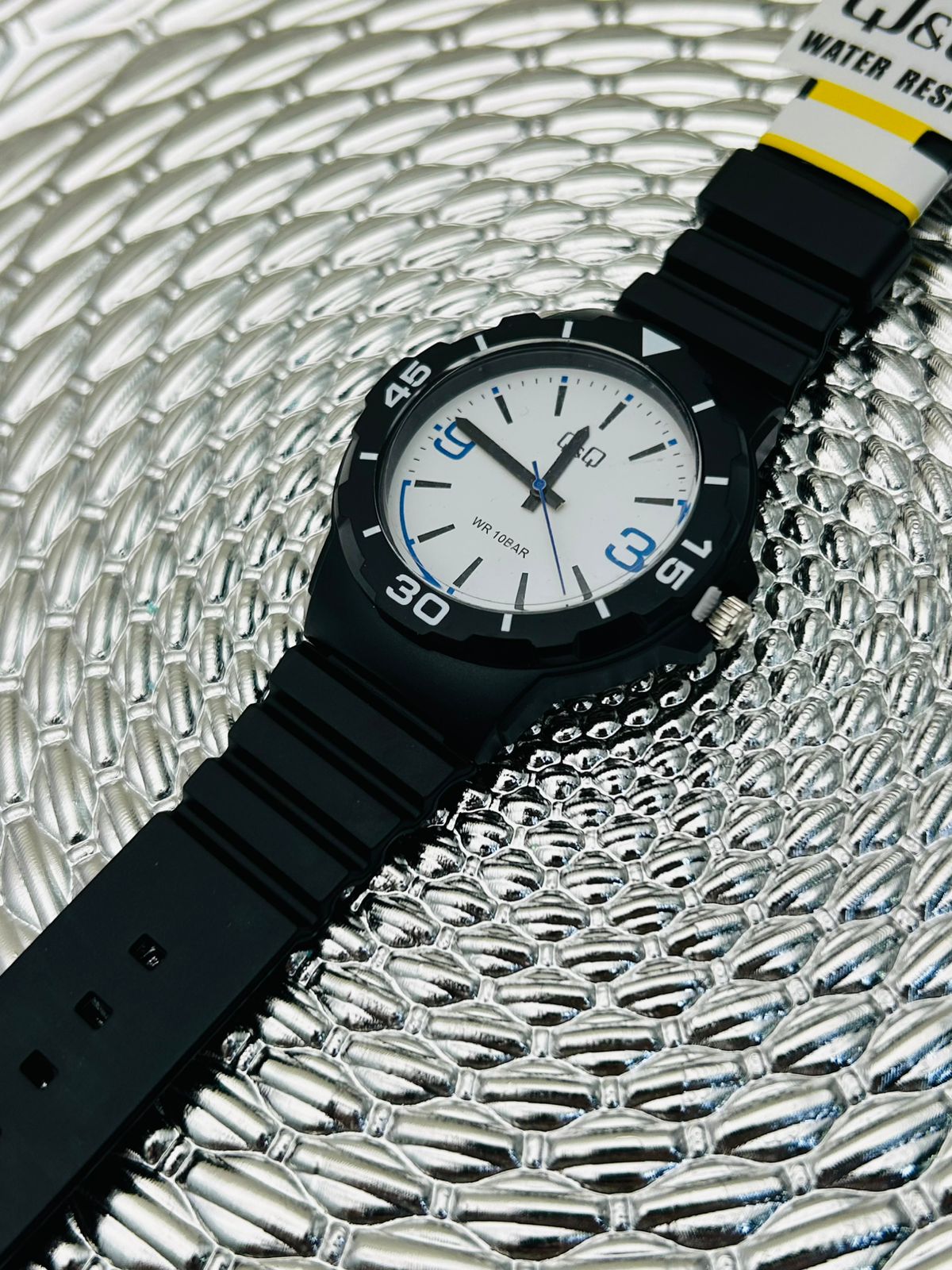 Reloj Q&Q pulso en goma