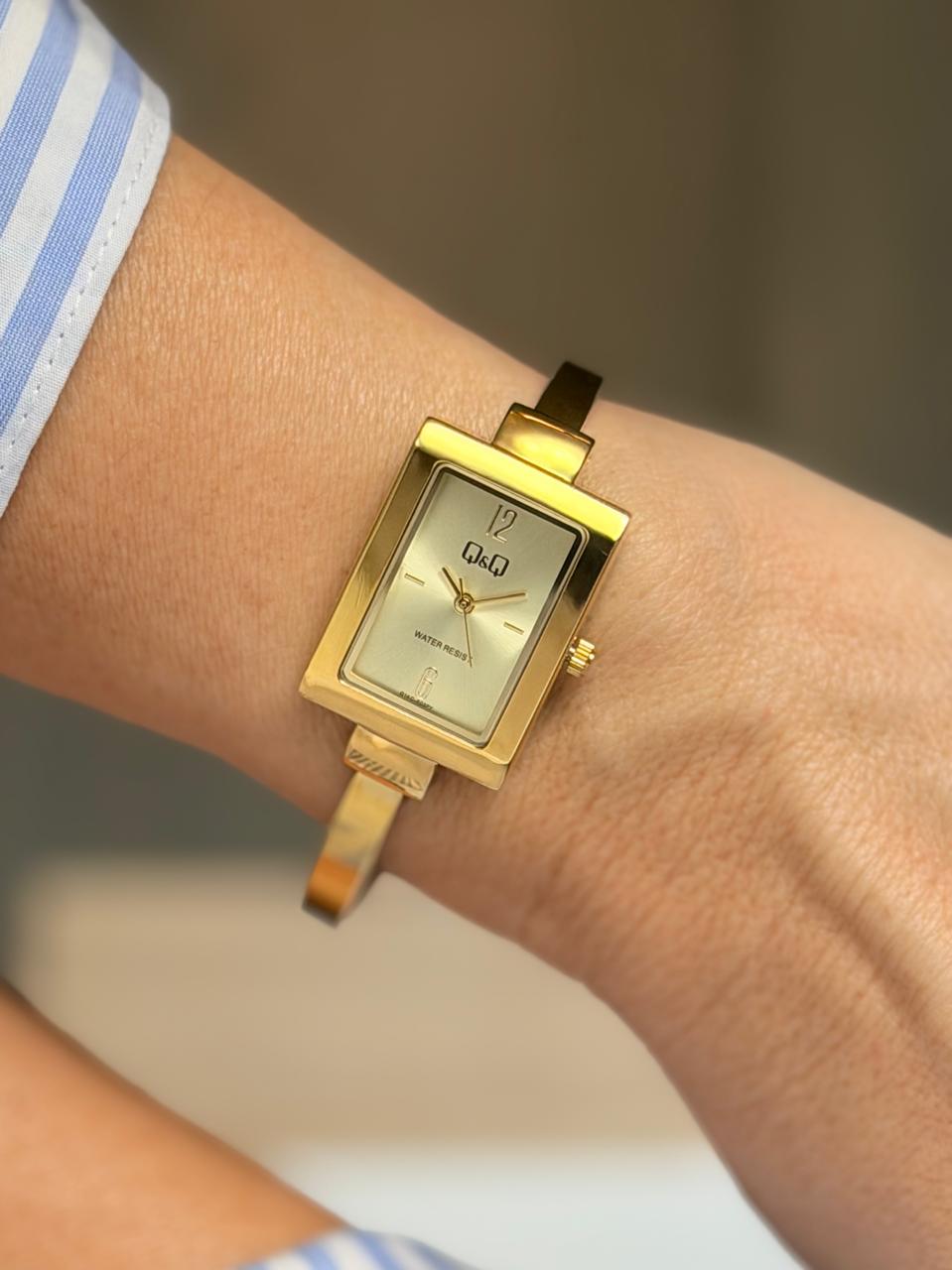 Reloj Q&Q Dama Q14C Cuadrado🎀✅