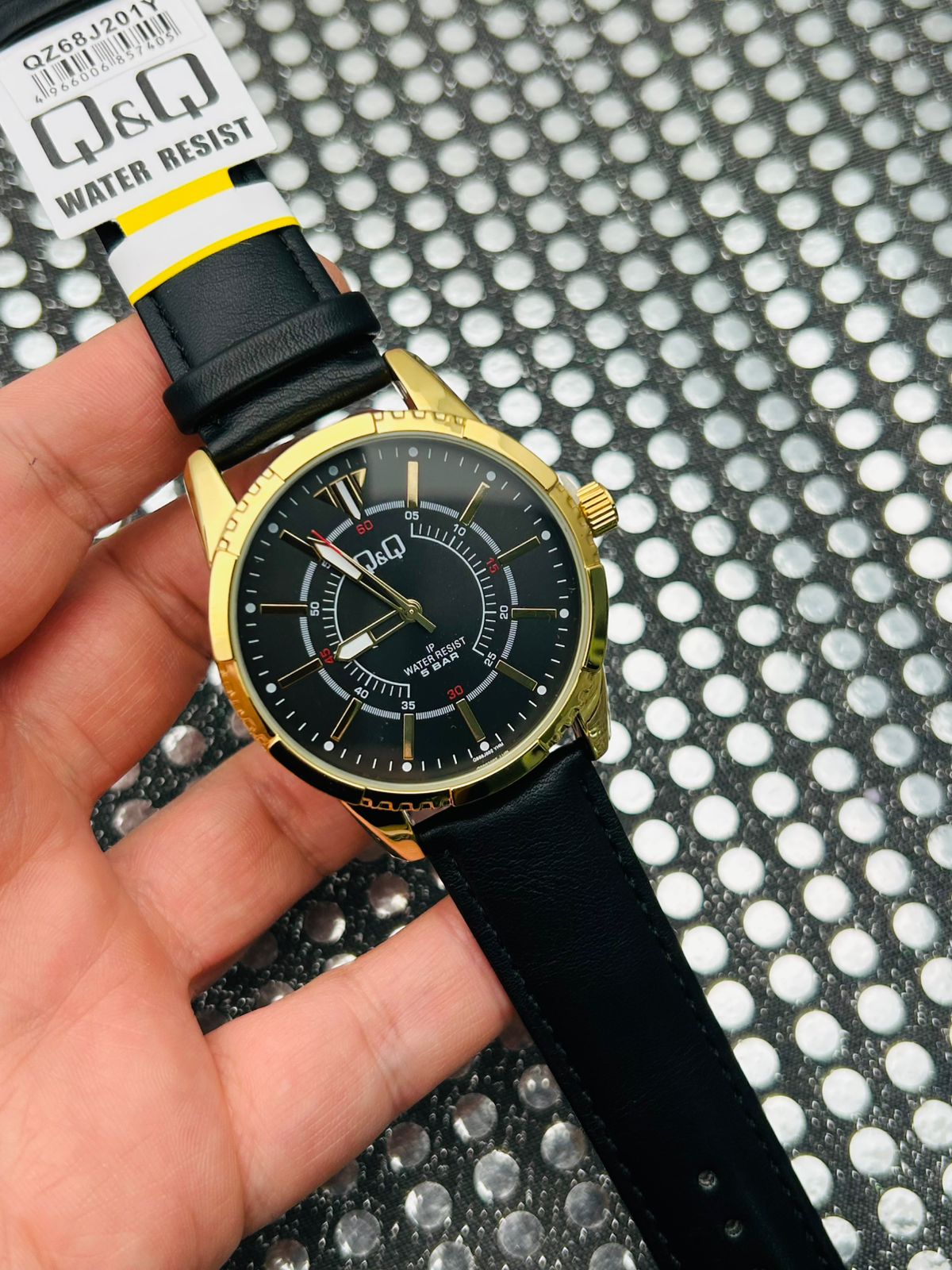 Reloj Q&Q Pulso en Cuero para Hombre