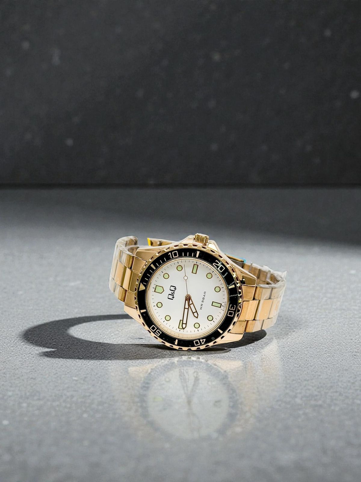 Reloj Q&Q para hombre QZ82J201Y