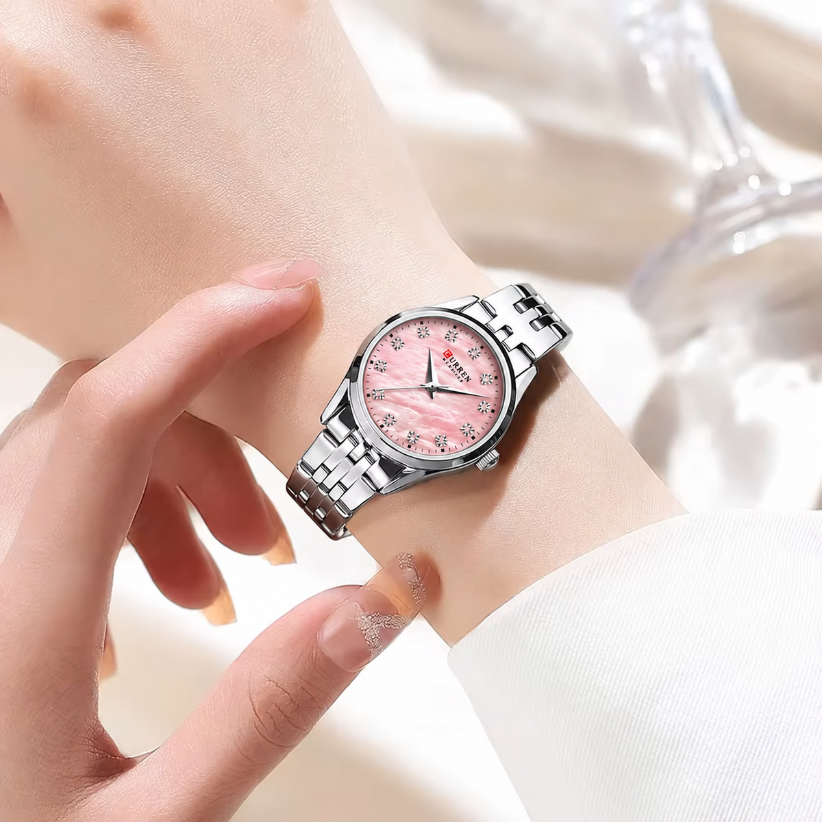 Reloj de Dama Curren 9111 + Esfero Curren+ Bolsa de Regalo!