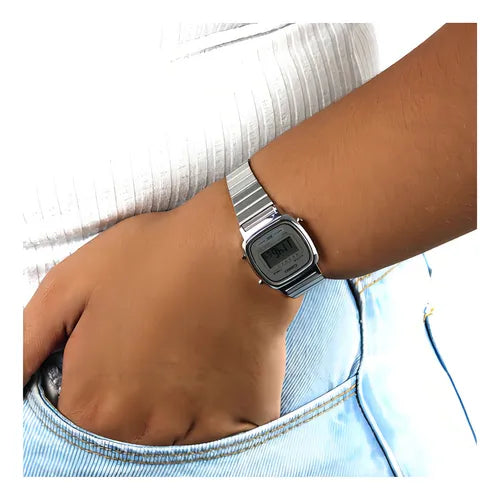 Reloj para dama CASIO LA670WA-7DF