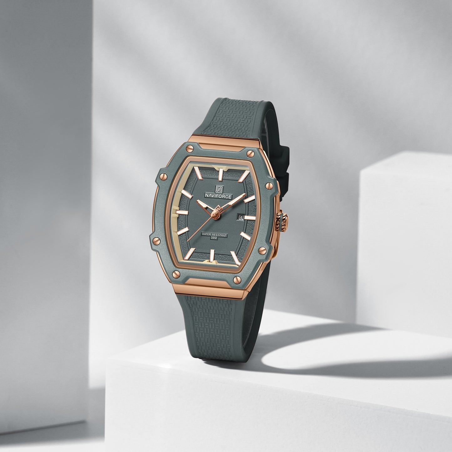 Reloj Naviforce de Dama 8069