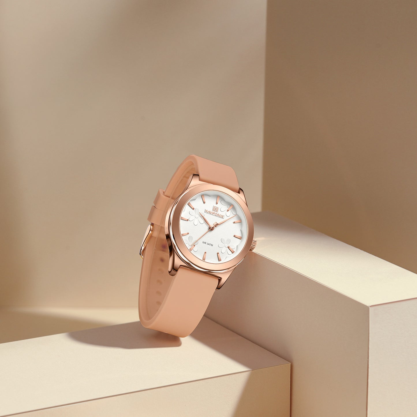 Reloj Naviforce de Dama en Goma 5051