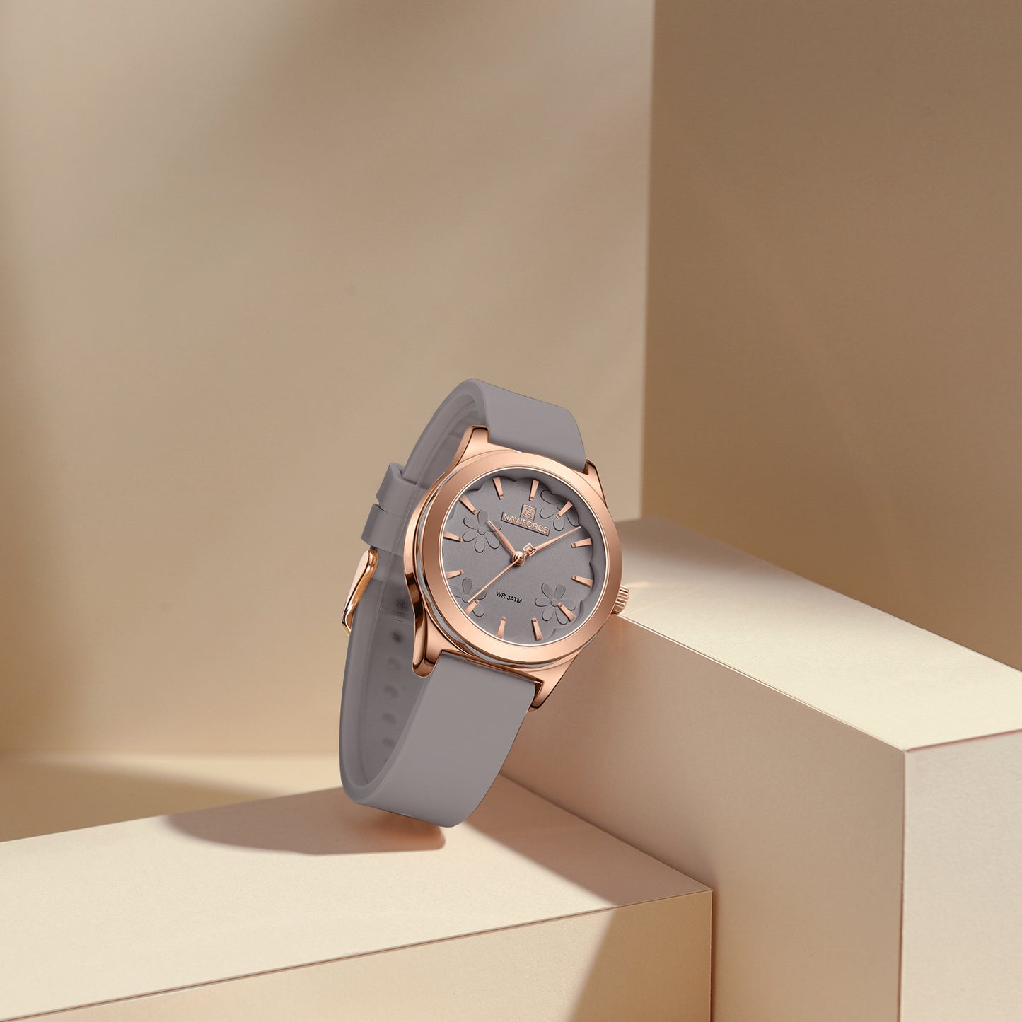 Reloj Naviforce de Dama en Goma 5051
