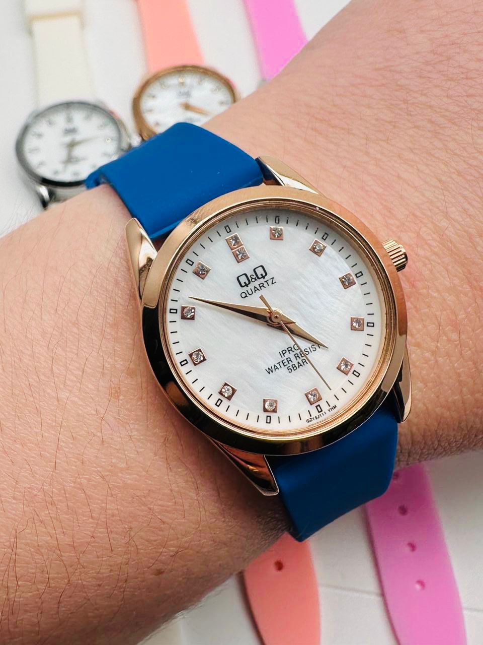 Reloj Q&Q De Dama 2
