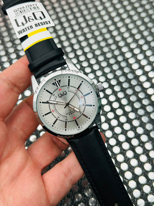 Reloj Q&Q Pulso en Cuero para Hombre