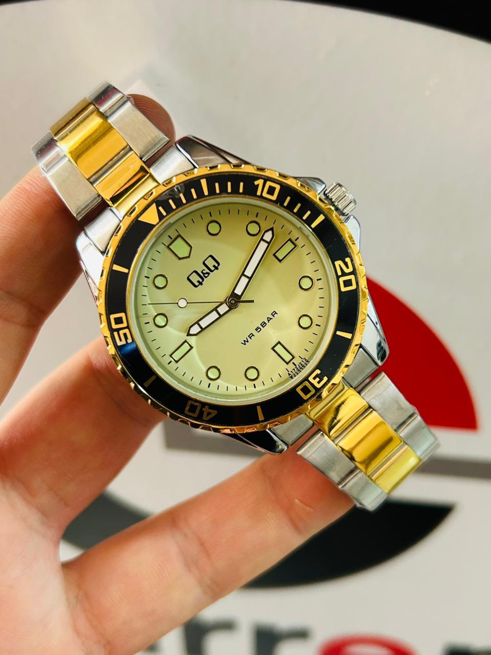 Reloj Q&Q para hombre QZ82J201Y