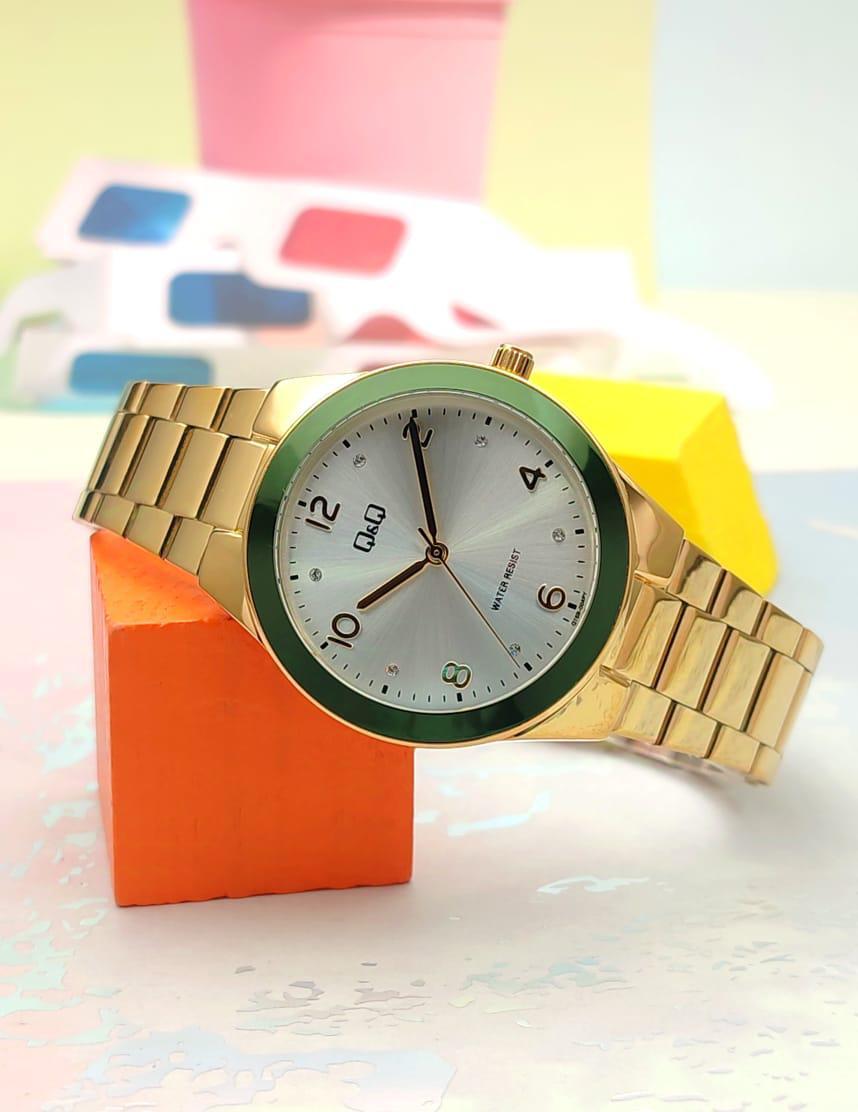 Reloj para dama Q&Q Q78BD
