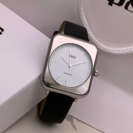 Reloj para caballero Q&Q Q40B cuero