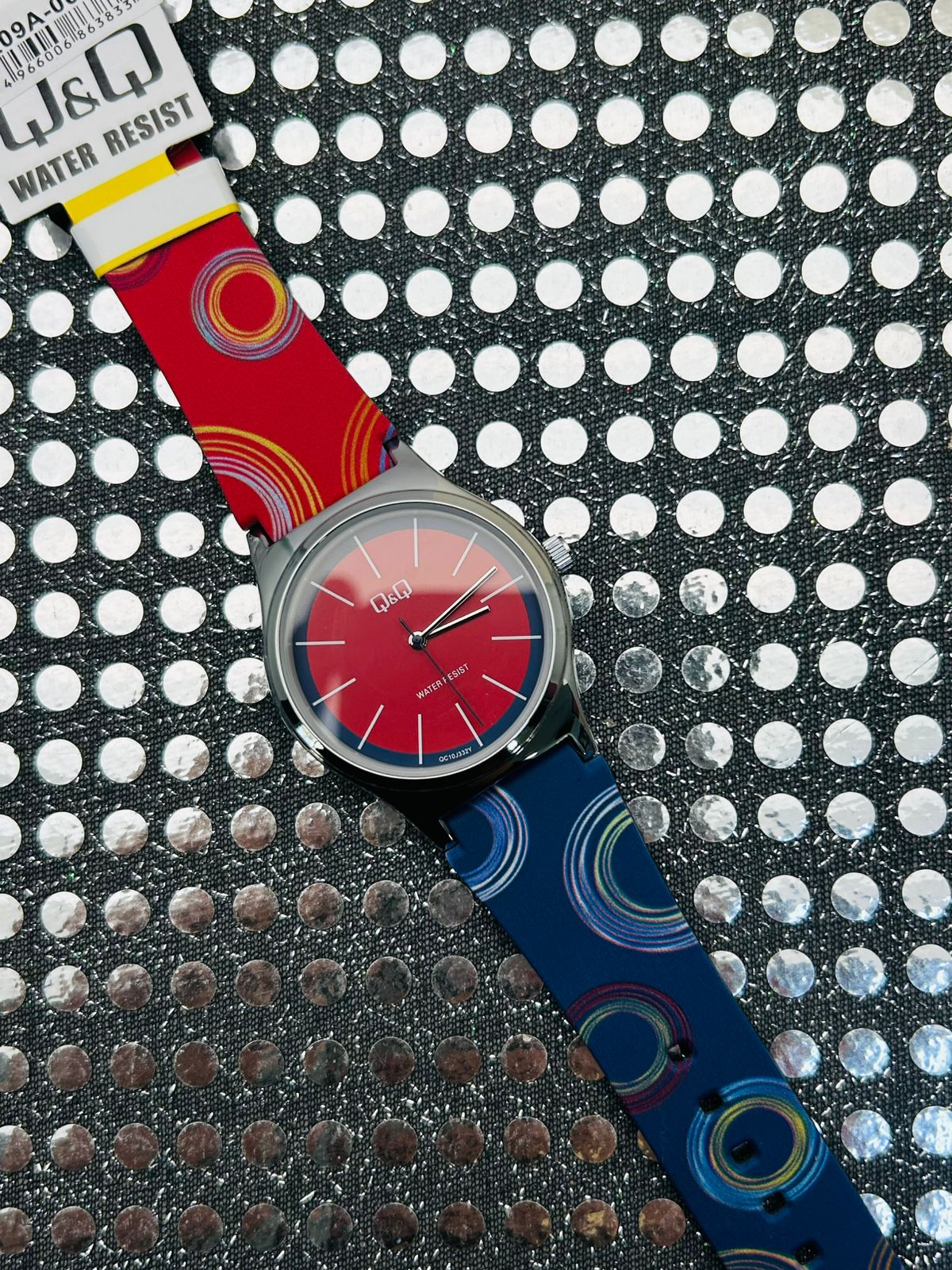 Reloj Q&Q en goma unisex