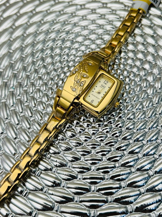 Reloj Q&Q para dama cofre