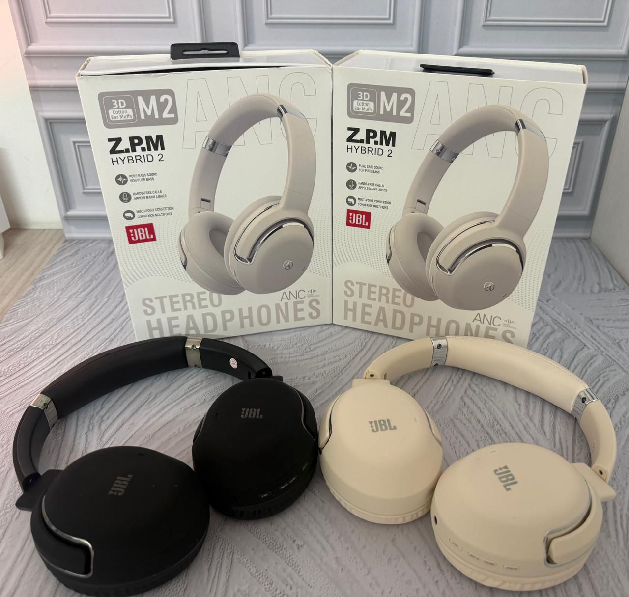 Audífonos JBL Tour One M2