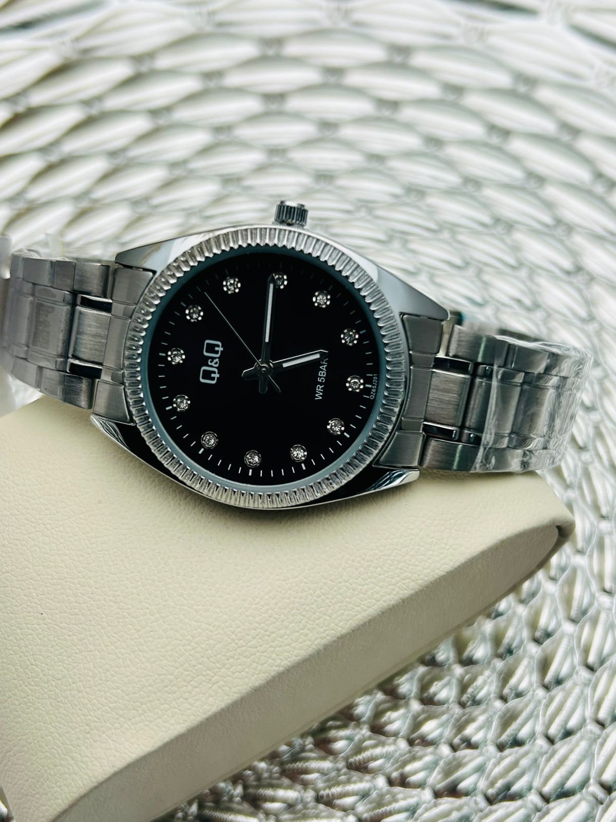 Reloj Dama Q&Q QZ65J011Y