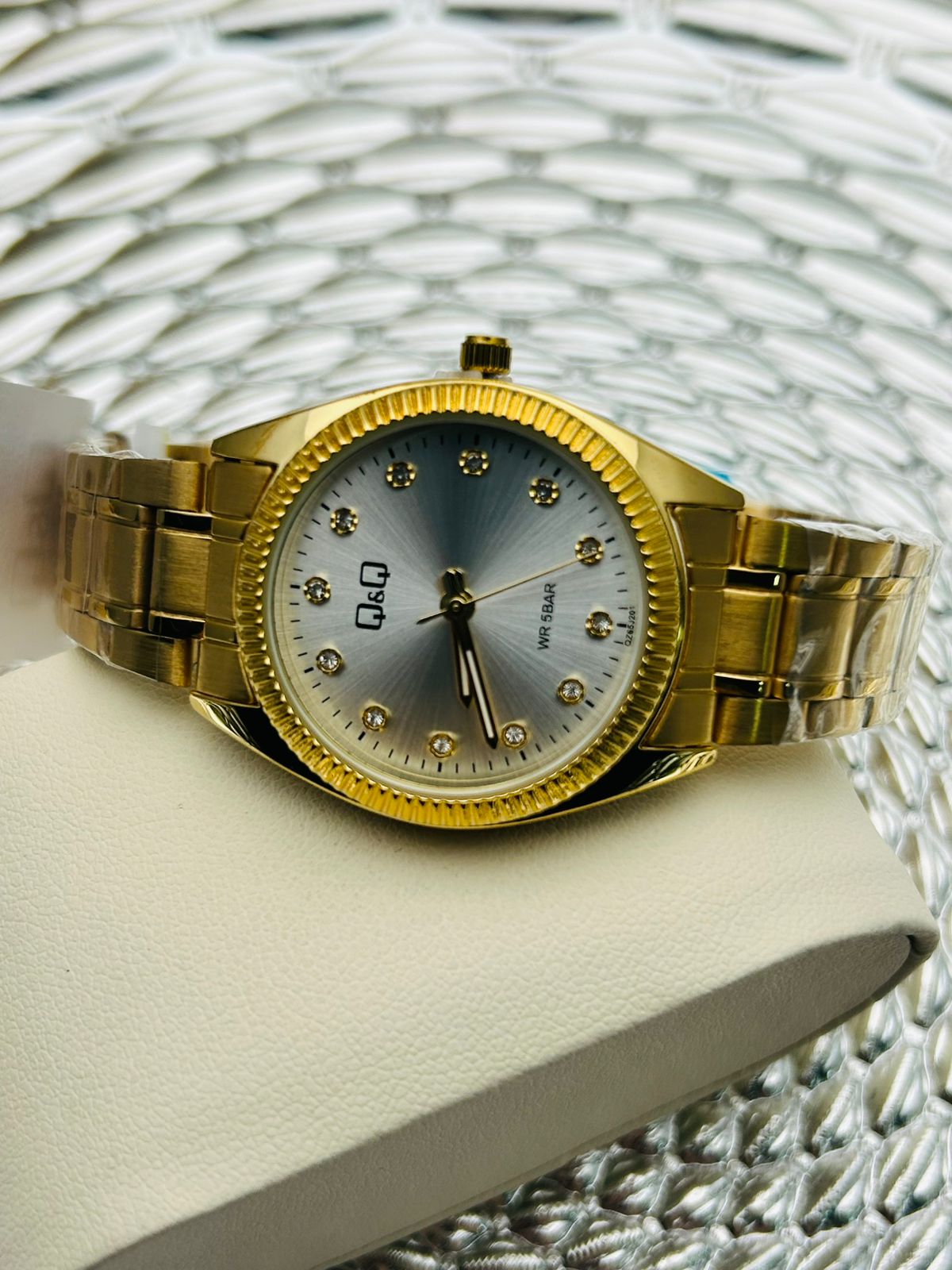 Reloj Dama Q&Q QZ65J011Y