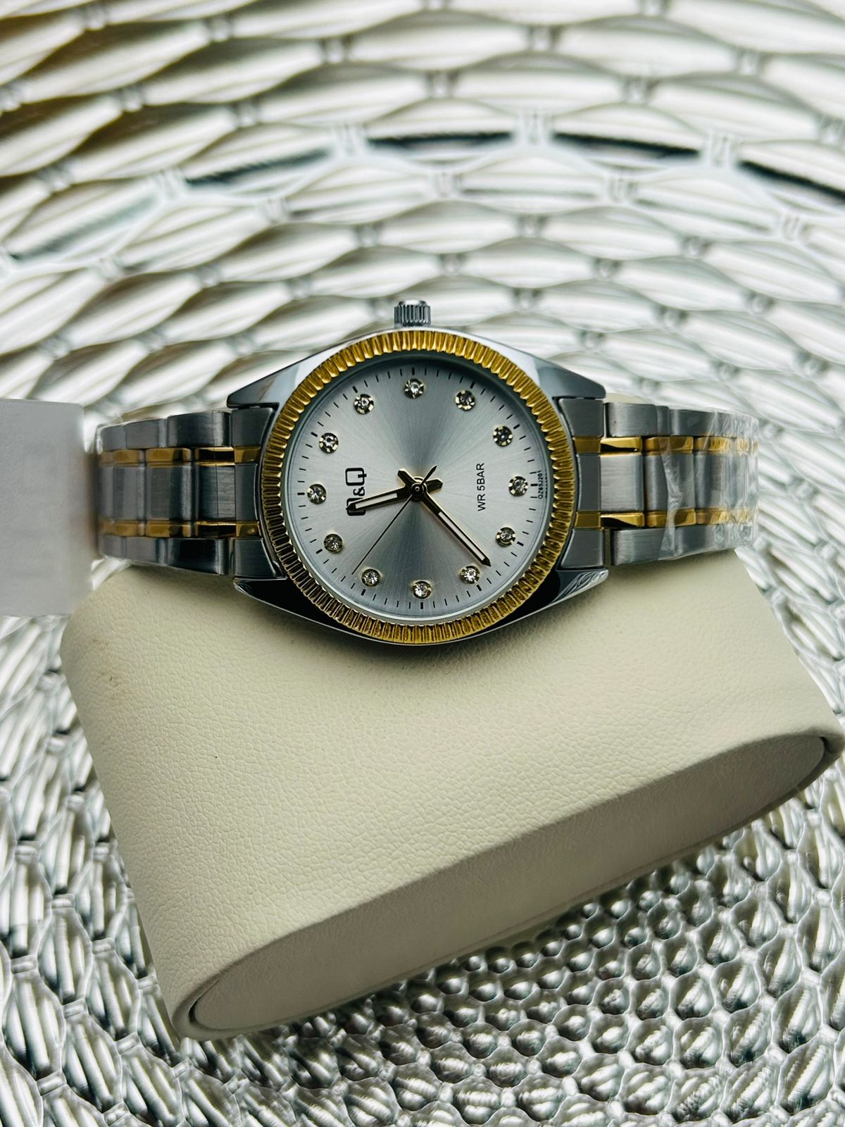 Reloj Dama Q&Q QZ65J011Y