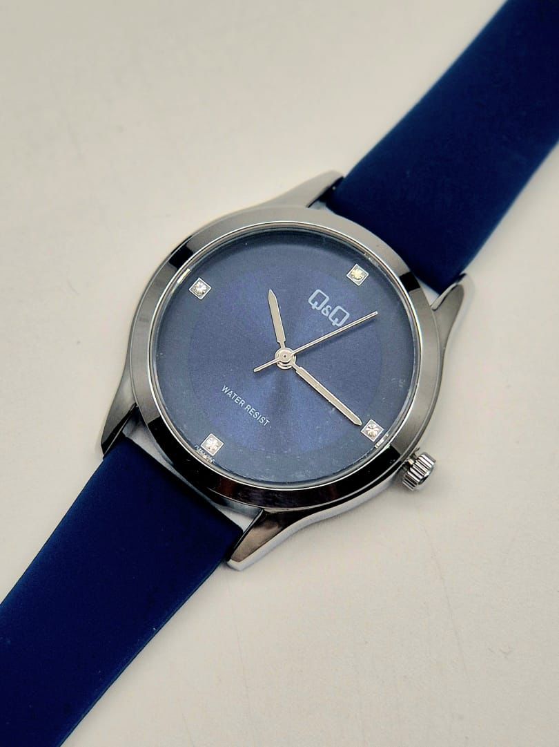 Reloj Q&Q Dama QZ51J311Y