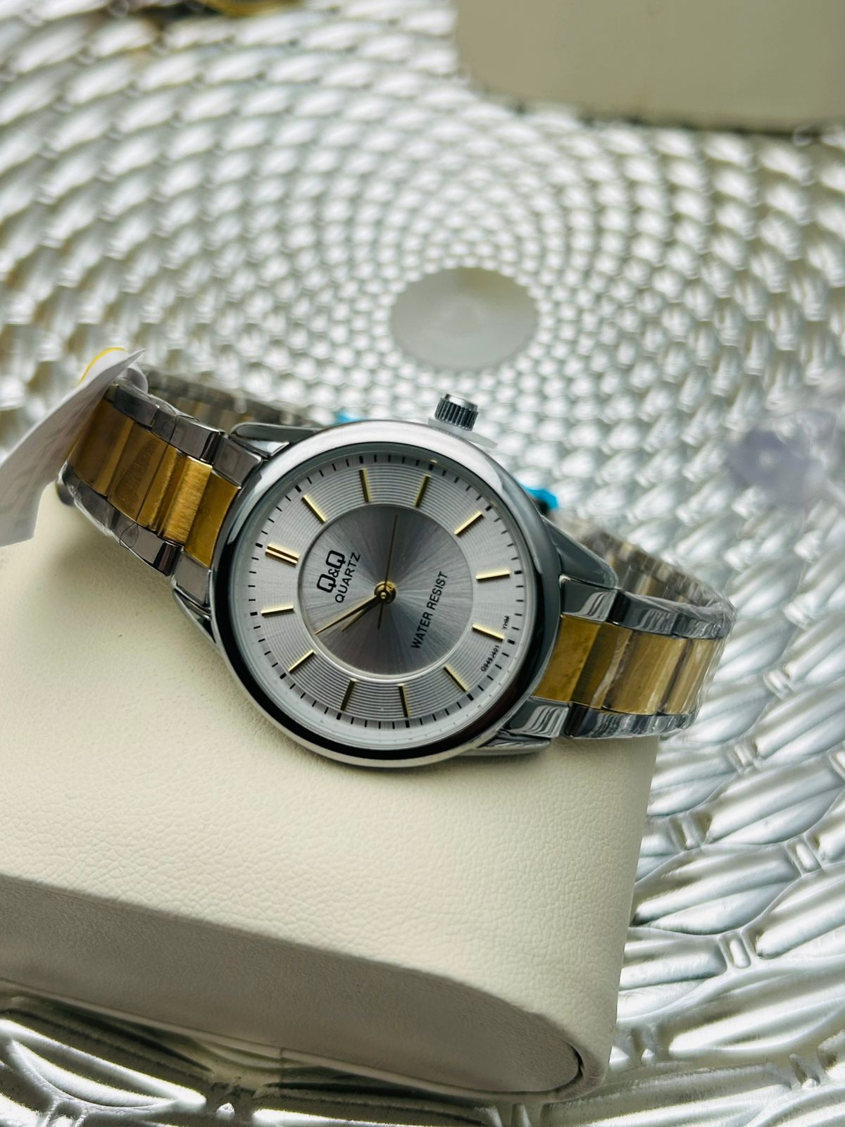 Reloj Q&Q  Dama 08A-003PY