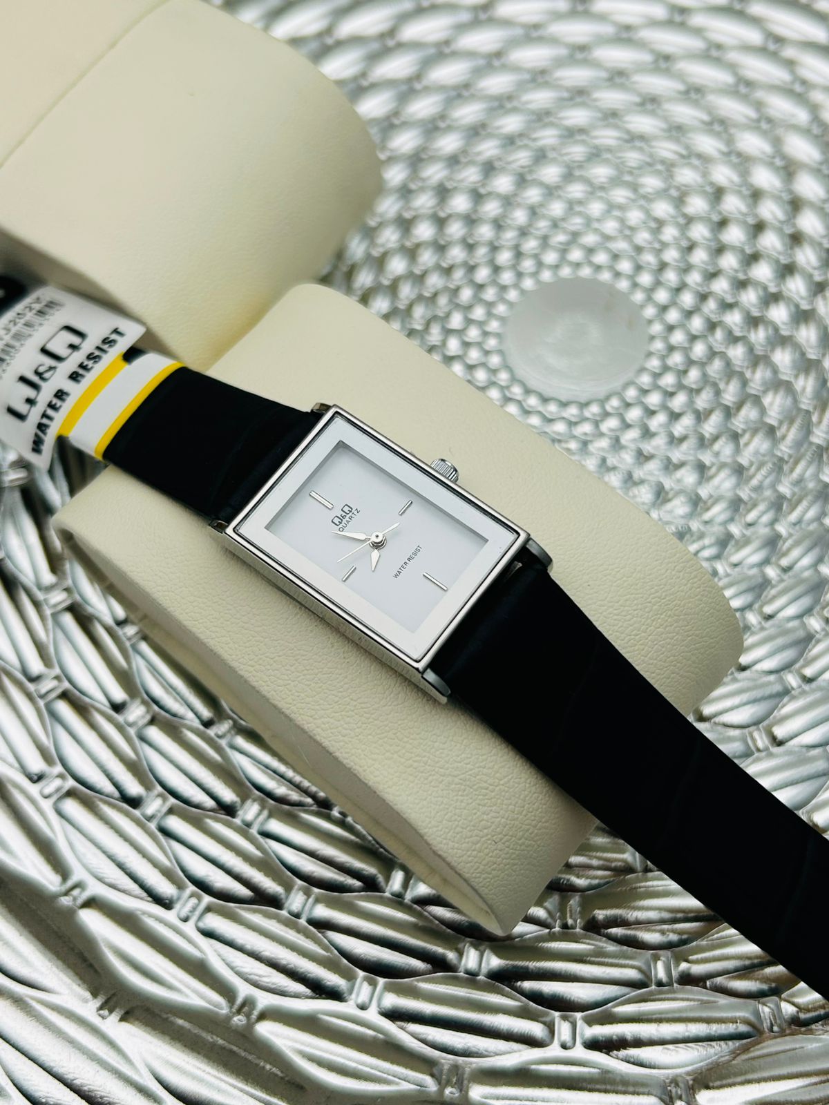 Reloj Q&Q DAMA CUERO  🎉