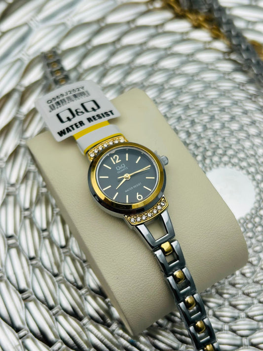 Reloj Q&Q tipo joya
