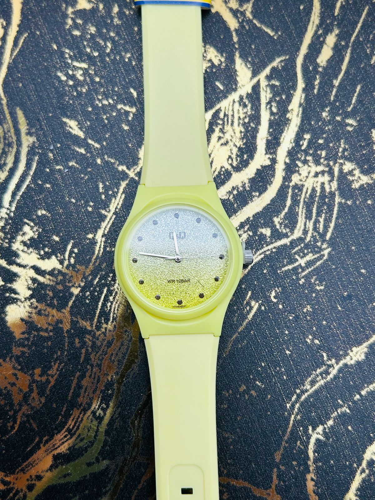 Reloj Q&Q DAMA ESCARCHADO