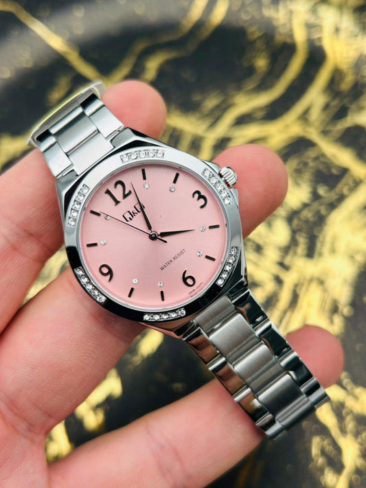 Reloj de Dama Q&Q Modelo Q75B-002PY