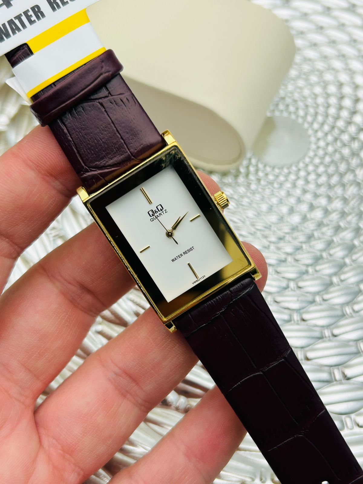 Reloj Q&Q CUERO para Hombre