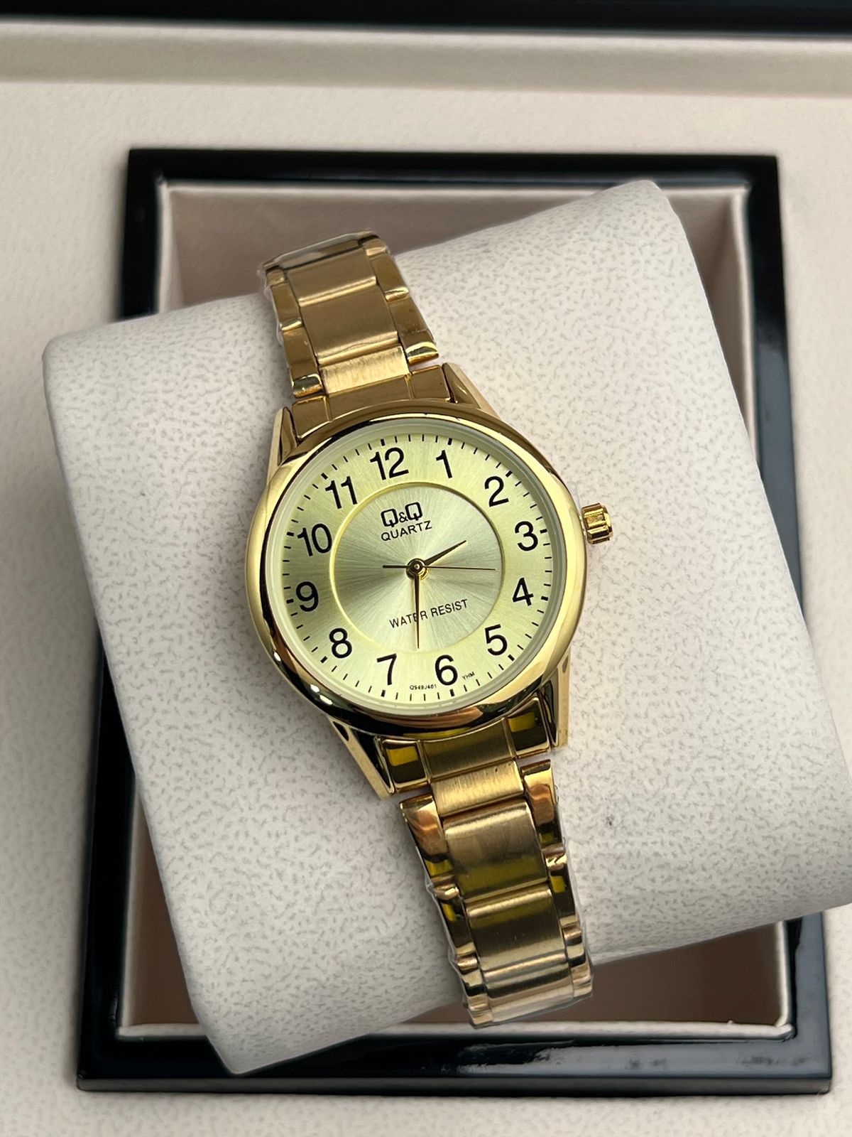 Reloj Dama Q&Q Numeros