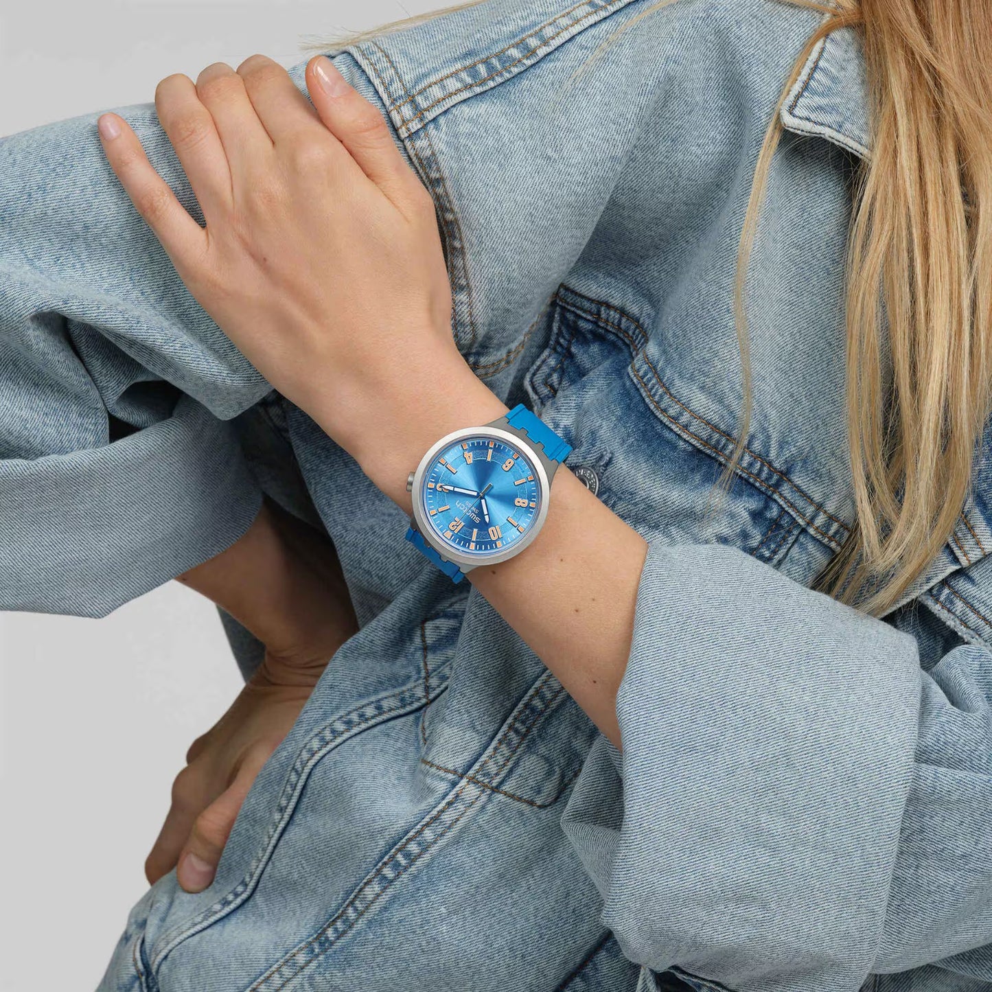 Reloj Swatch modelo SB01B127 – Colección BIG BOLD PLANETS