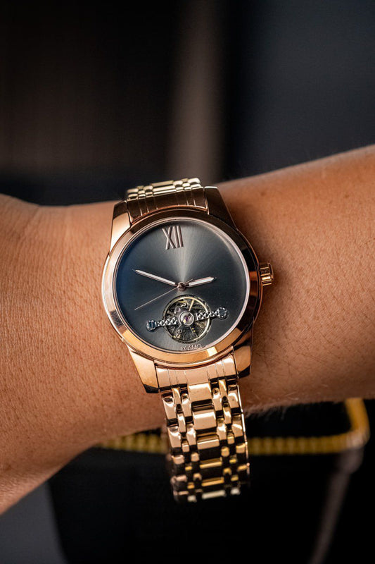 Reloj Kosmo elegante automático✅